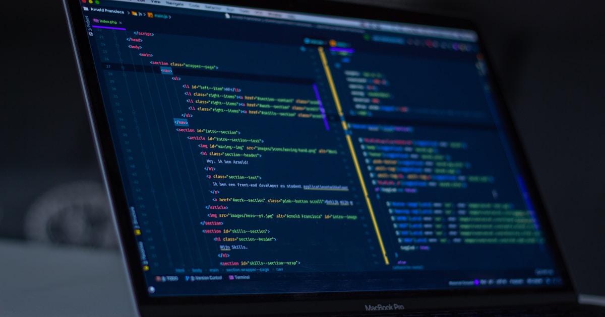 Technical SEO dla Shopify: Jak Audytor usuwa Śmieci z Indeksu i Zwiększa Page Quality